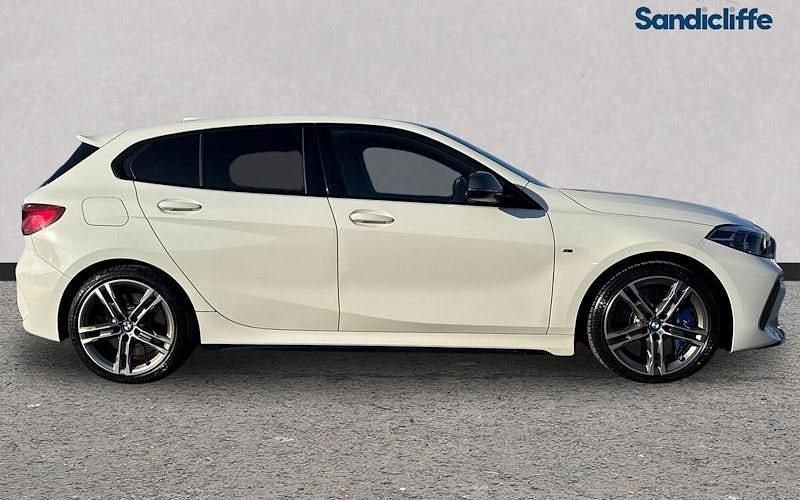 Used BMW M135 Comfort Edition 306 HP (225 kW) 2024 White Hatchback