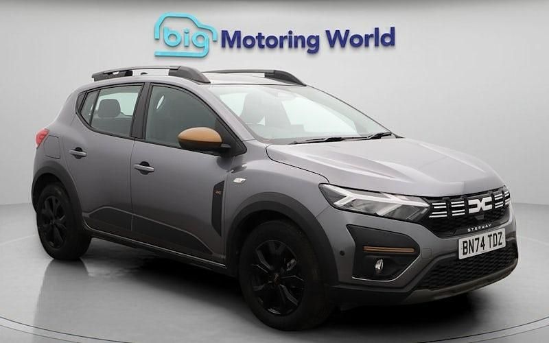 Grey Used 2024 Dacia Sandero Extreme Hatchback | £13,800 (Fair price) - Image 1/4