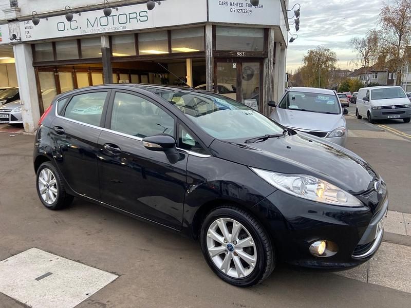 Panther Used 2010 Ford Fiesta Zetec Hatchback | £3,995 (Fair price) - Image 1/4