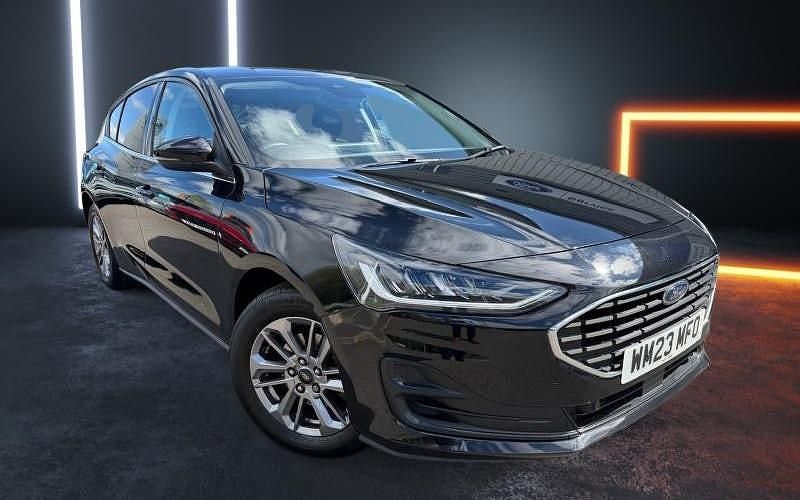 Used Ford Focus Titanium 125 HP (91 kW) 2023 Black Hatchback