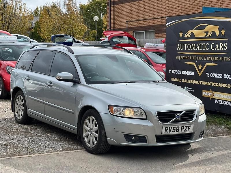 Silver Used 2008 Volvo V50 SE Estate | £2,495 (A bit pricey) - Image 1/4