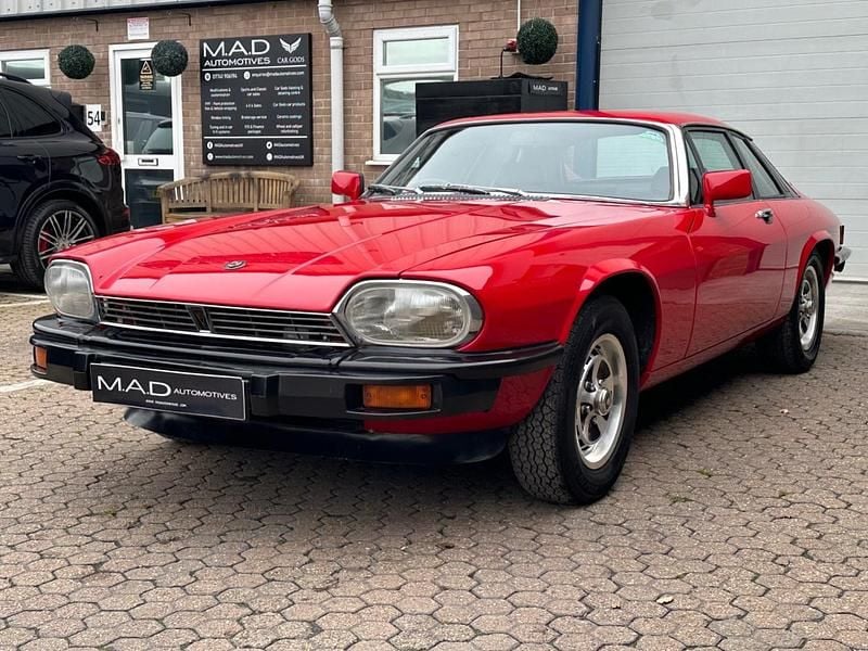 Used Jaguar XJS 284 HP (208 kW) 1978 Red Coupe