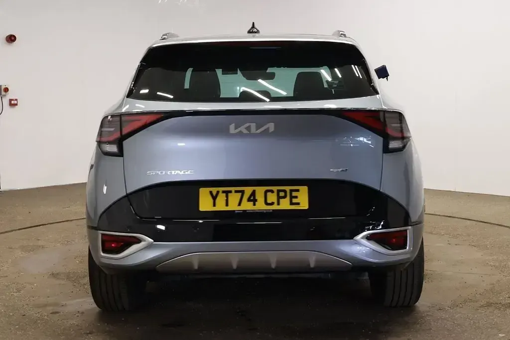 Used Kia Sportage GT-Line 207 HP (152 kW) 2024 Silver SUV