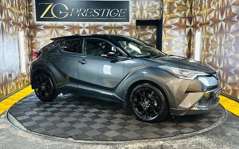 Used Toyota C-HR 122 HP (89 kW) 2019 Grey SUV