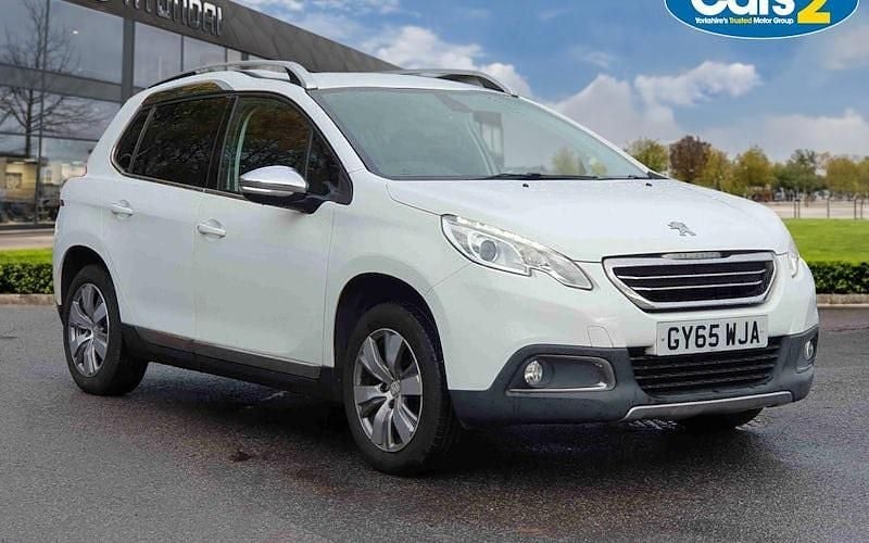 White Used 2015 Peugeot 2008 Allure SUV | £4,990 (Good price) - Image 1/4