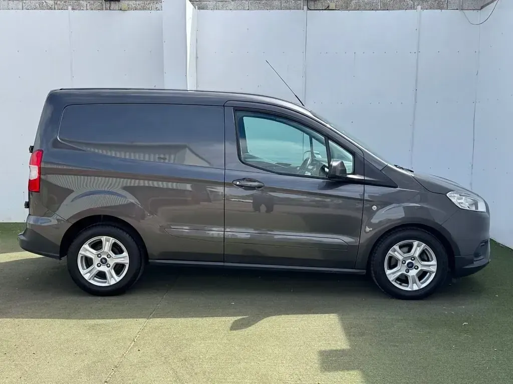 Used Ford Transit Limited 100 HP (73 kW) 2023 Grey Van
