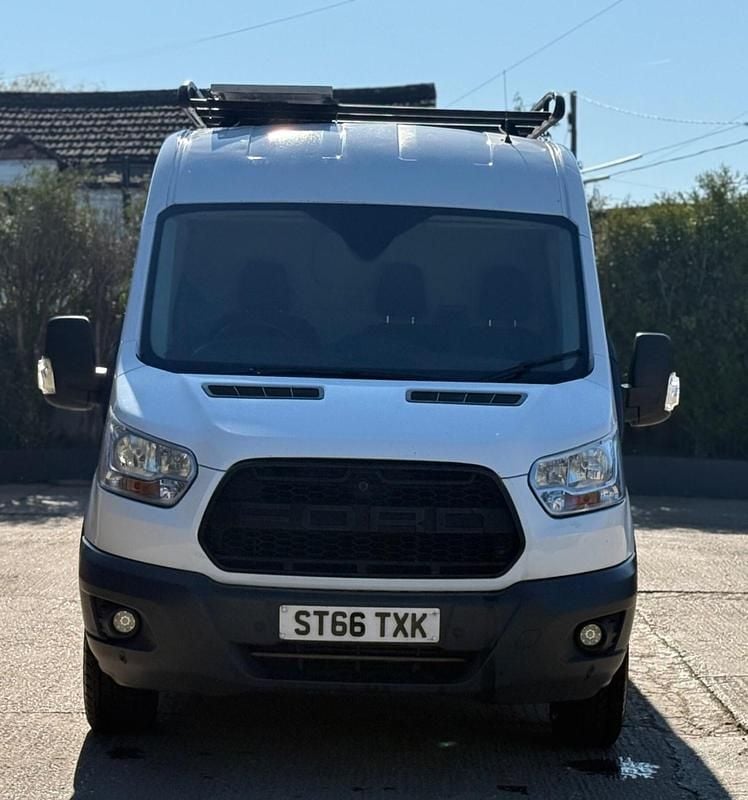 Begagnad Ford Transit 130 HK (95 kW) 2016 Vit Van