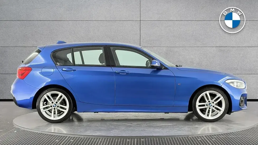 Used BMW 118 M Sport 134 HP (98 kW) 2017 Blue Hatchback