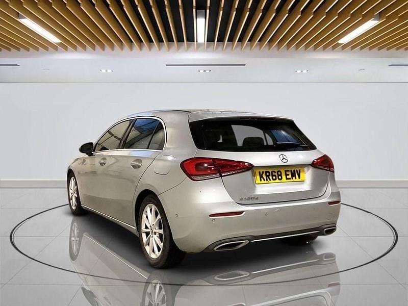 Used Mercedes A180 Executive 116 HP (85 kW) 2018 Silver Hatchback