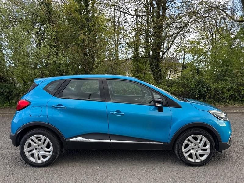 Used Renault Captur Dynamique 2017 Blue SUV