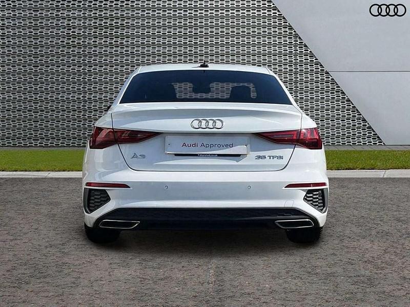 Used Audi A3 S-Line 147 HP (108 kW) 2022 White Sedan
