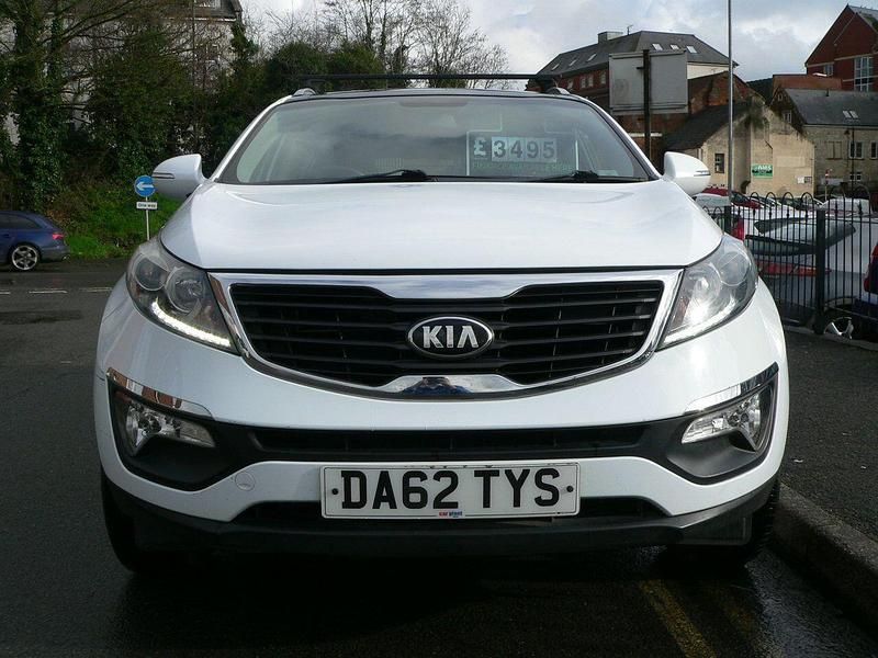 Used Kia Sportage 133 HP (97 kW) 2012 White SUV