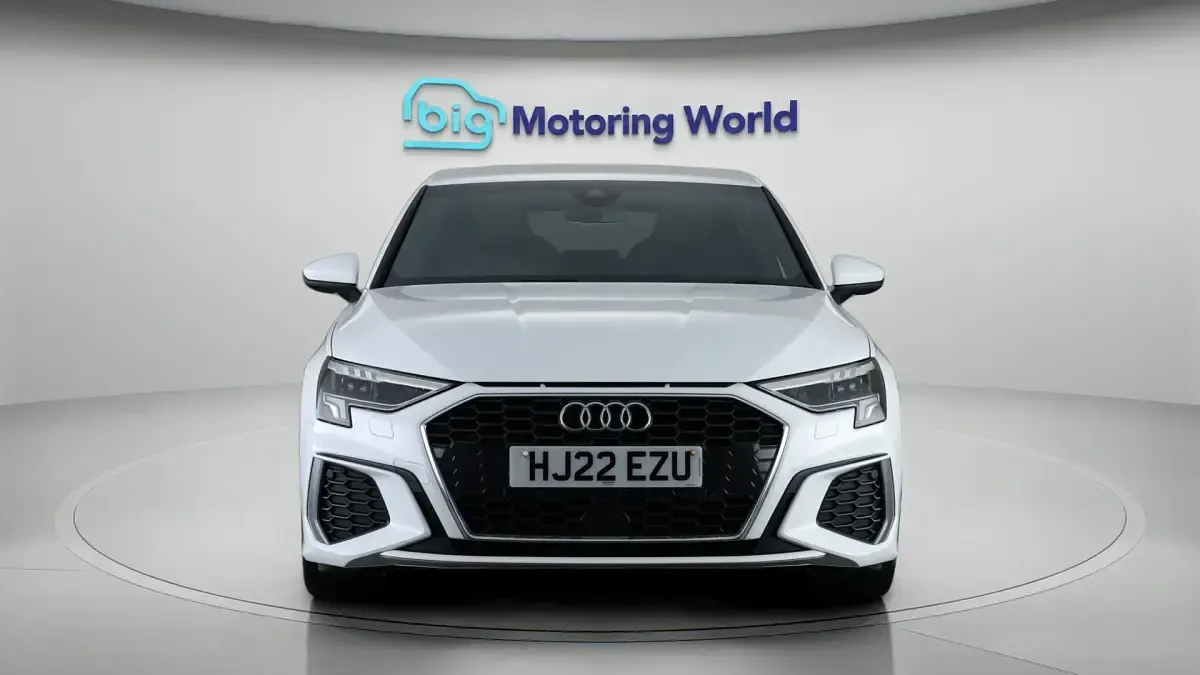 Usado Audi A3 S-Line 148 HP (108 kW) 2022 Sedan