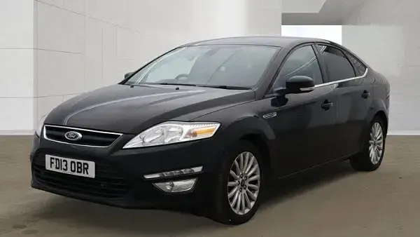 Used Ford Mondeo Business Edition 140 HP (102 kW) 2013 Black Hatchback