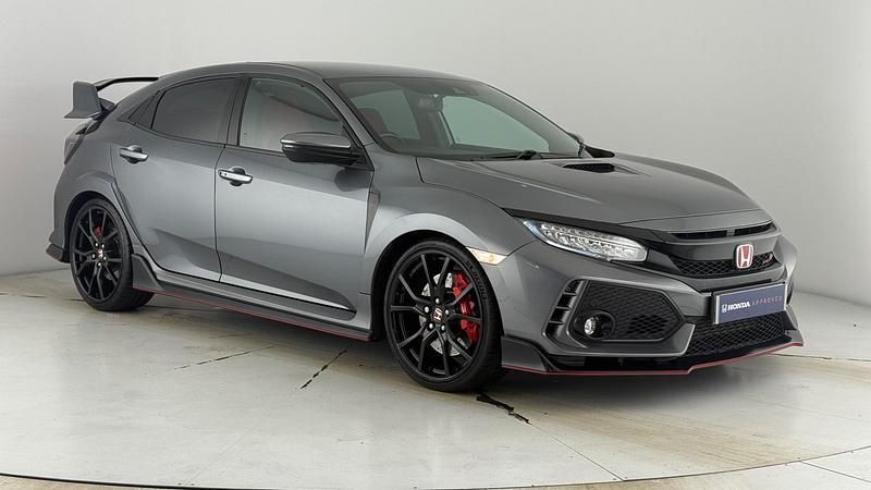 Polished metal Used 2019 Honda Civic Type R GT Hatchback | £23,495 (A bit pricey) - Image 1/4