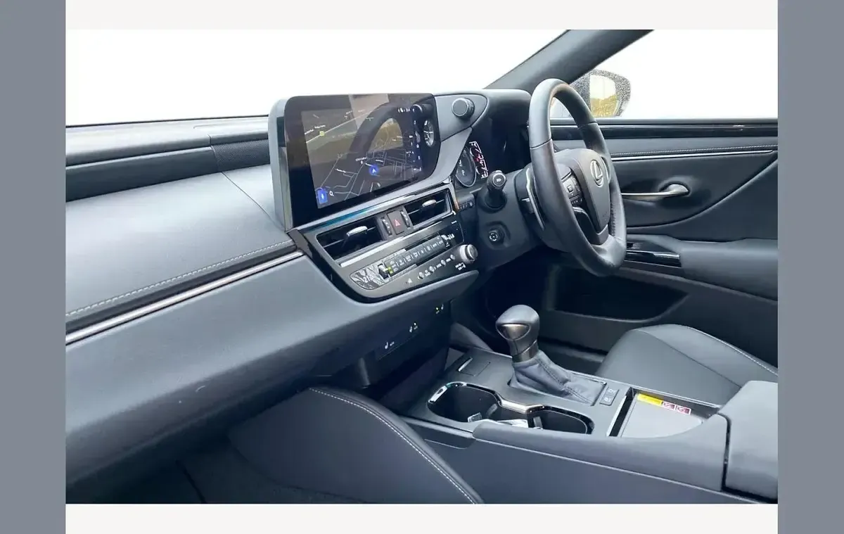Used Lexus ES300H 218 HP (160 kW) 2025 Blue Sedan
