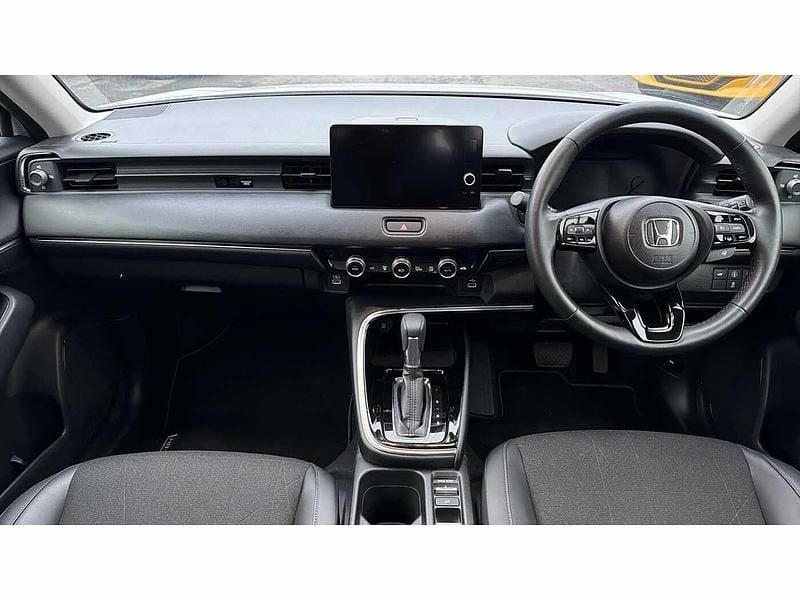 Used Honda HR-V Advance 130 HP (95 kW) 2023 White SUV