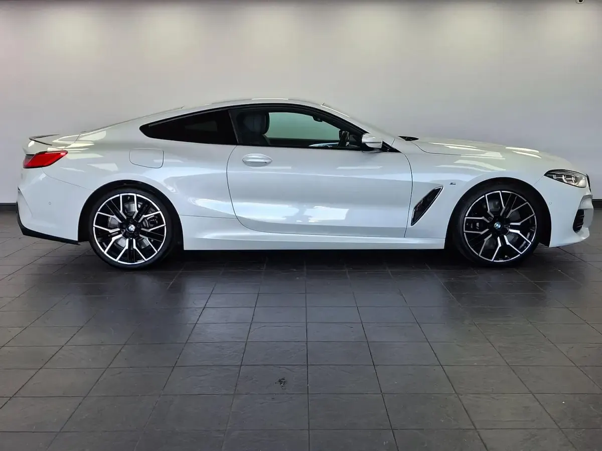 Used BMW 840 Coupé M Sport 328 HP (241 kW) 2023 White Coupe
