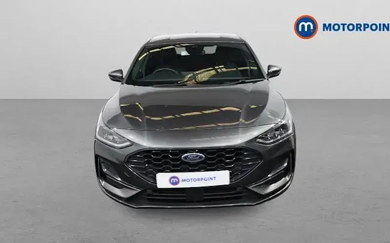 Used Ford Focus ST-Line 125 HP (91 kW) 2024 Grey Hatchback