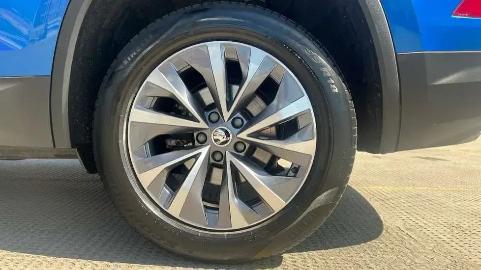 Second-hand Skoda Kodiaq SE Drive 150 CP (110 kW) 2023 Albastru SUV