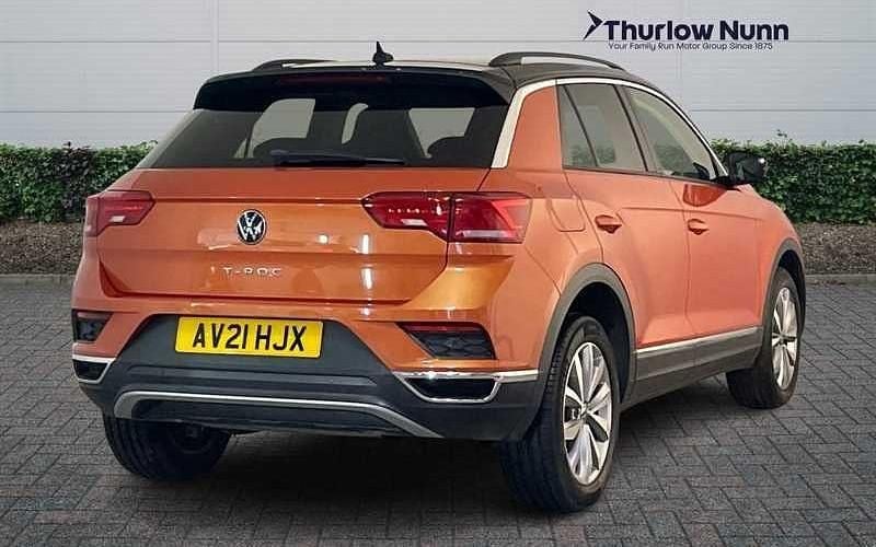 Used VW T-Roc Design 115 HP (84 kW) 2021 Orange SUV