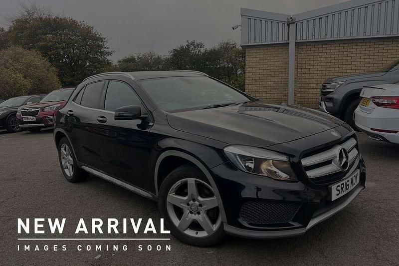 Black Used 2016 Mercedes GLA220 AMG line SUV | £12,400 (Good price) - Image 1/4