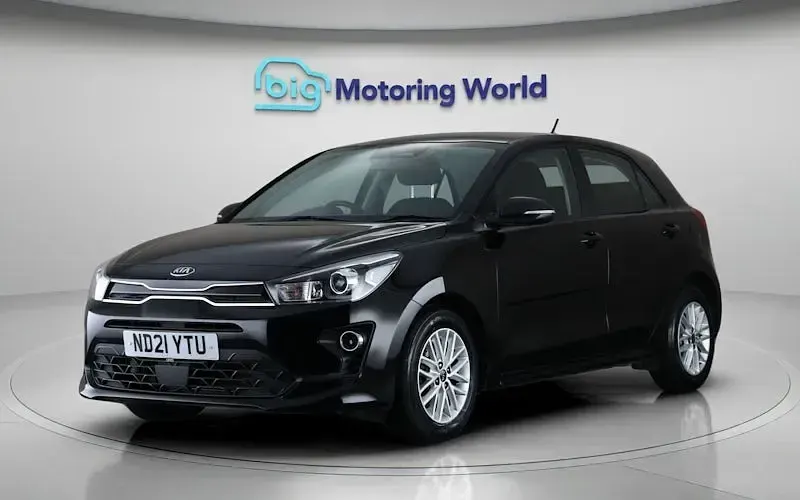 Used Kia Rio 84 HP (61 kW) 2021 Black Hatchback