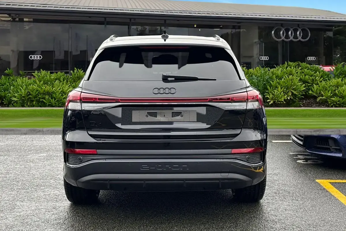 New Audi Q4 e-tron Black Edition 150 kW (204 HP) 2026 Black SUV