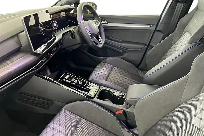 New VW Golf VIII Black Edition 150 HP (110 kW) 2026 Anemone blue Hatchback