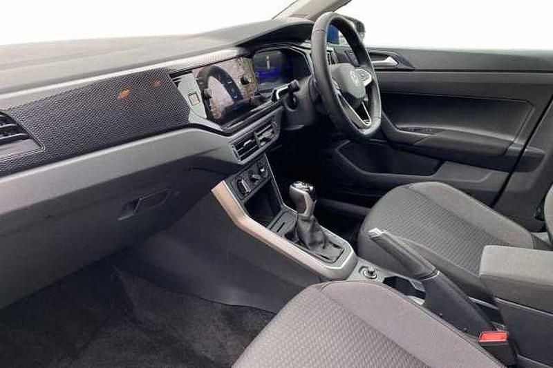Used VW Polo Match 95 HP (69 kW) 2024 Blue Hatchback