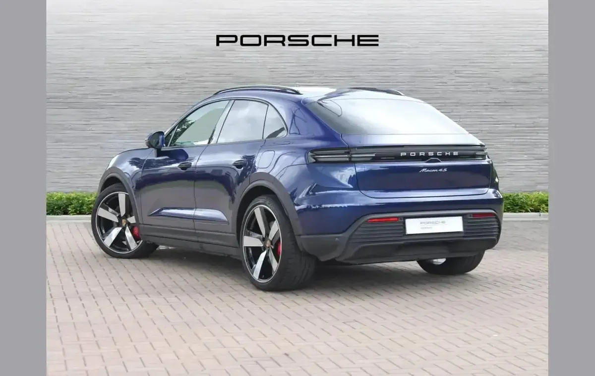 Used Porsche Macan 380 kW (517 HP) 2025 Blue SUV