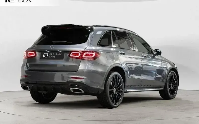 Used Mercedes GLC220 AMG Line Premium 194 HP (142 kW) 2022 Estate