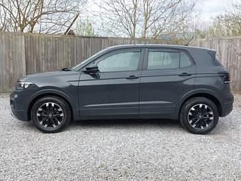 Usado VW T-Cross S 95 HP (69 kW) 2021 Cinzento SUV