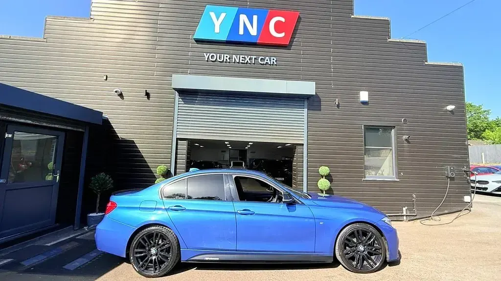 Used BMW 320 M Sport 2015 Blue Sedan