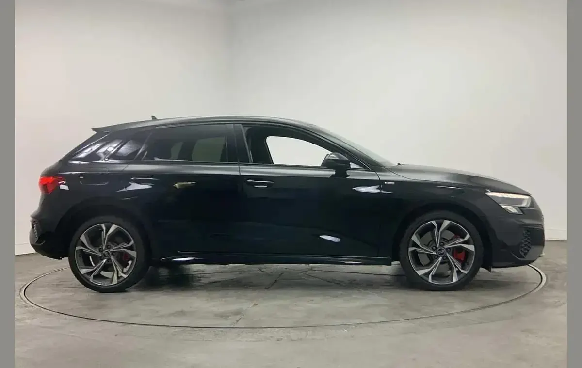 Used Audi A3 e-tron Competition 241 HP (177 kW) 2024 Black Hatchback