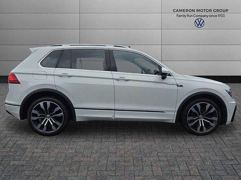 Usado VW Tiguan R-line 150 CV (110 kW) 2020 Blanco SUV