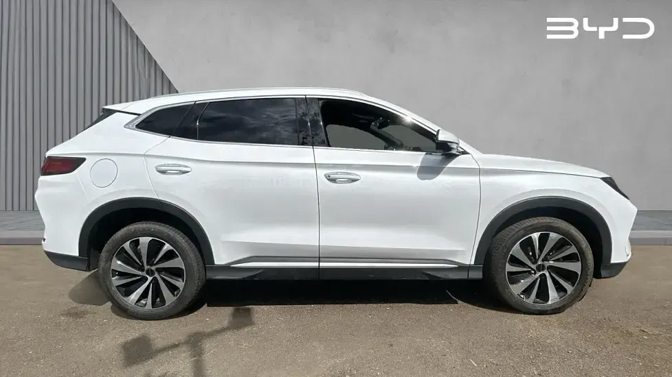 Used BYD Seal U Boost 218 HP (160 kW) 2025 White SUV