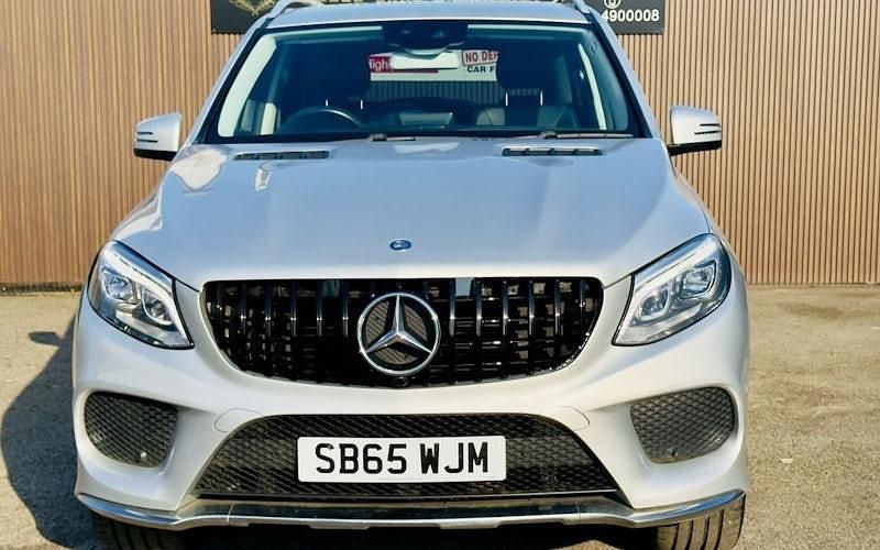 Used Mercedes GLE250 AMG line 204 HP (150 kW) 2017 Estate