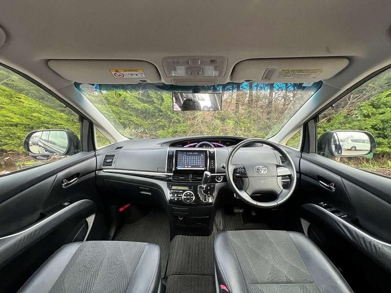 Used Toyota Estima Edition 2015 Black MPV