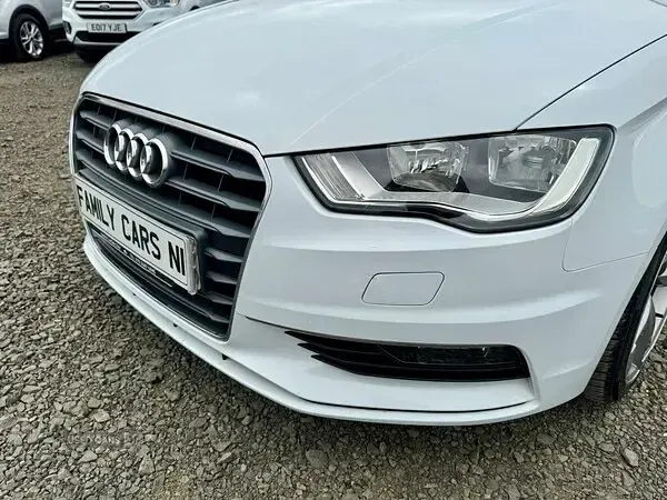 Used Audi A3 Cabriolet Sport 150 HP (110 kW) 2014 White Cabriolet