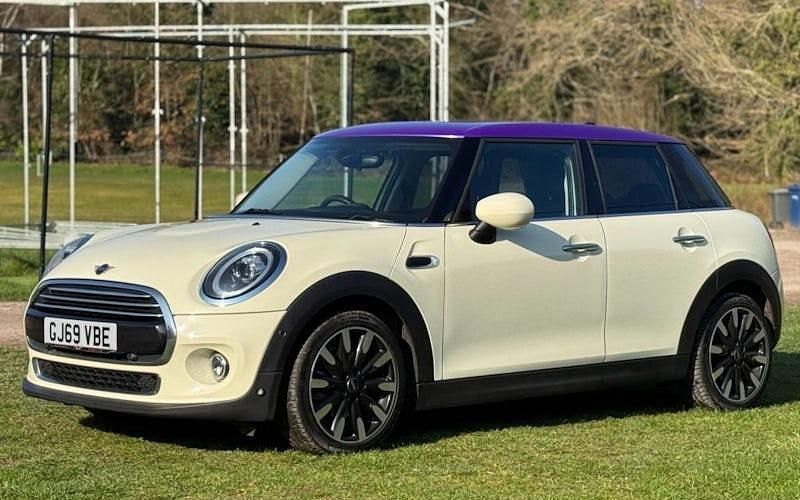 Used Mini Cooper Exclusive 136 HP (100 kW) 2019 White Hatchback