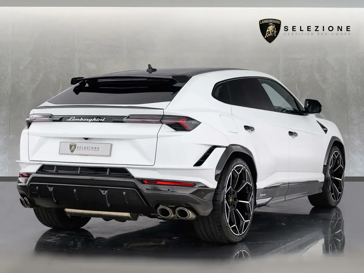 New Lamborghini Urus 2025 White SUV