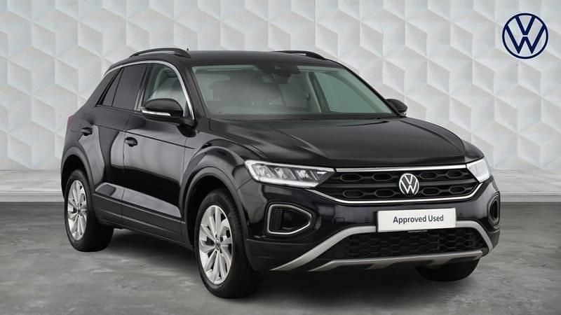 Black Used 2023 VW T-Roc Life SUV | £17,675 (Fair price) - Image 1/4