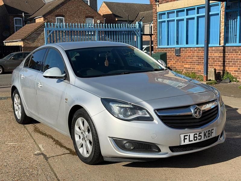 Used Vauxhall Insignia SRi 2015 Silver Hatchback