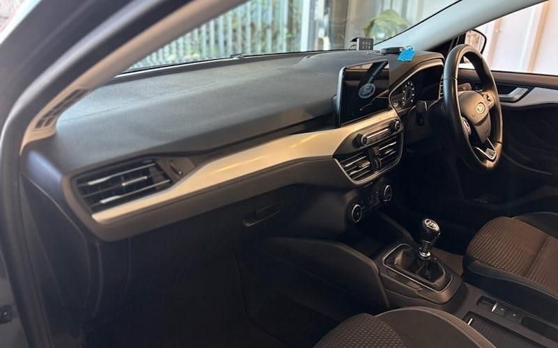 Usado Ford Focus Zetec 95 HP (69 kW) 2020 Carrinha