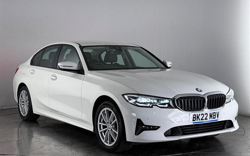 Used BMW 320 184 HP (135 kW) 2022 White Sedan