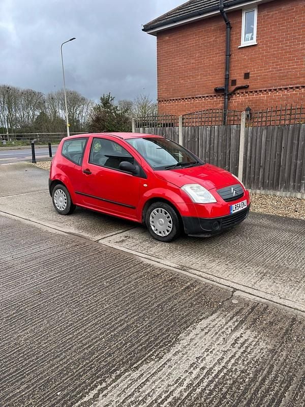 Used Citroën C2 60 HP (44 kW) 2004 Red Hatchback