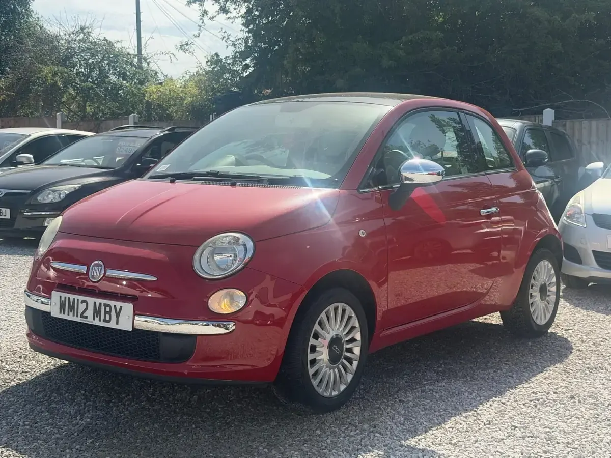 Used Fiat 500 Lounge 69 HP (50 kW) 2012 Red Hatchback