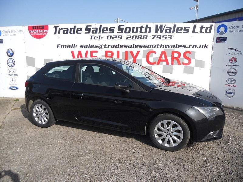 Begagnad Seat Leon SE 2013 Svart Halvkombi