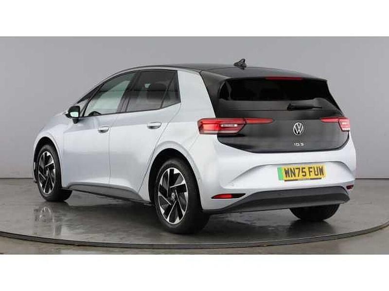 Used VW ID.3 Pro 150 kW (204 HP) 2025 Scale silver Hatchback
